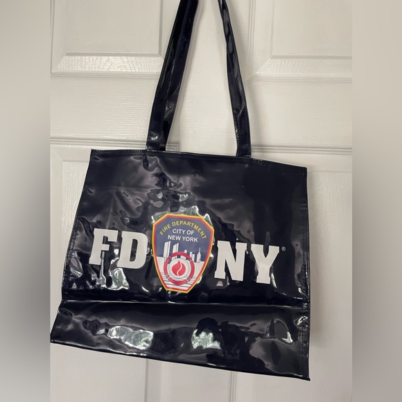 NWT Fire Dept City of NY - FDNY Navy Tote - Picture 3 of 14